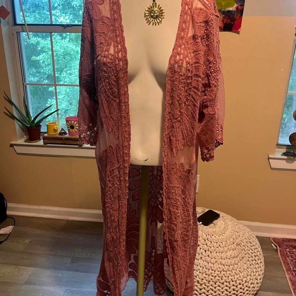 Gorgeous Rebellion Again pink lace dusters kimono with floral and  Boho